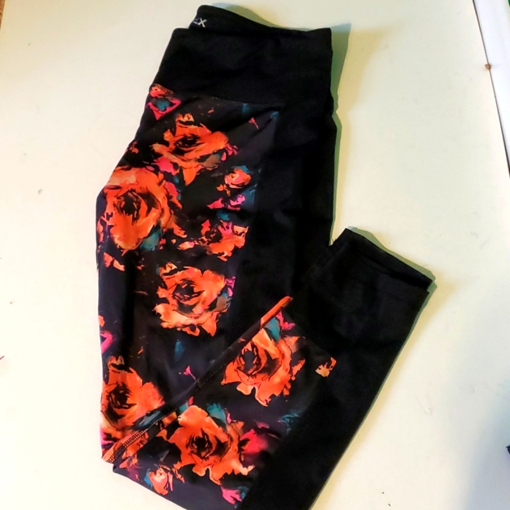 Reflex women's L black with orange floral print athletic leggings